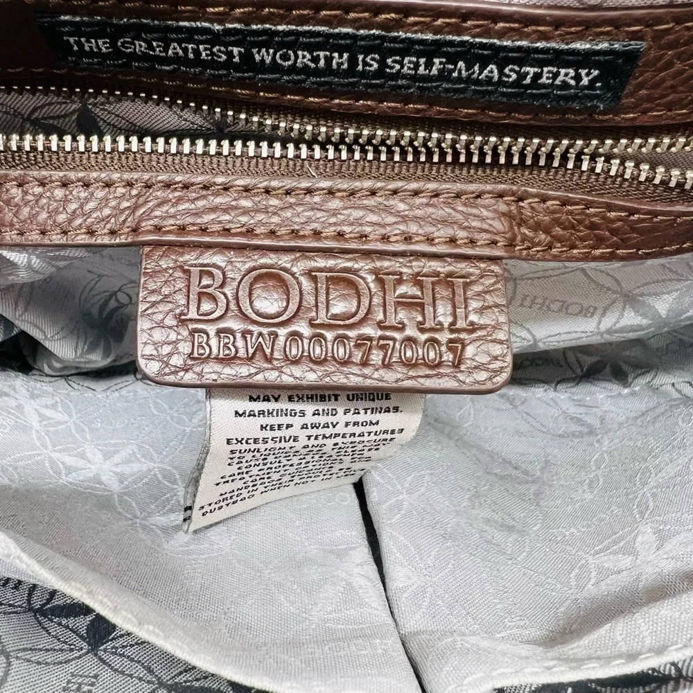 BODHI BROWN PEBBLED LEATHER SHOULDER BAG OR CLUTCH WITH SILVER CHAIN STRAPS